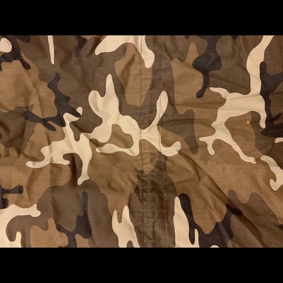 light weight Draw string pockets Oversized - Picture 3 of 3